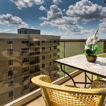 Rose Luxury Apartment 마마이아 외부 사진