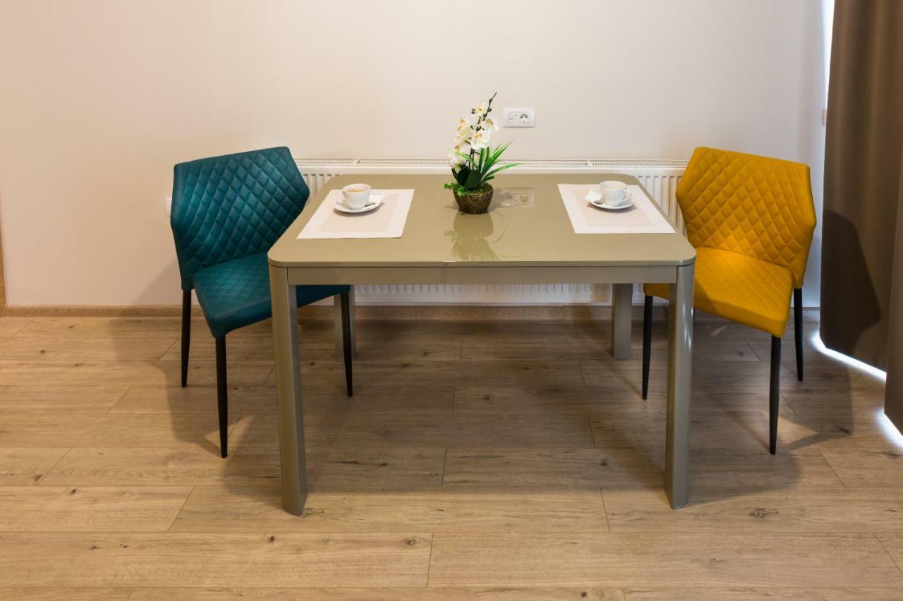 Rose Luxury Apartment 마마이아 외부 사진