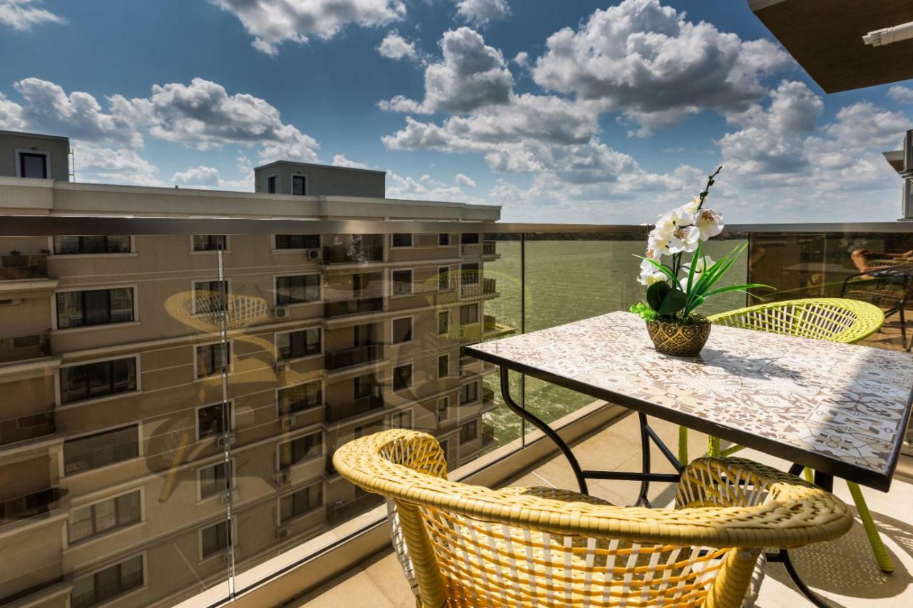 Rose Luxury Apartment 마마이아 외부 사진